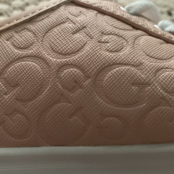 GUESS Pink Leather Sneakers Size 7 1/2 - Picture 10 of 10
